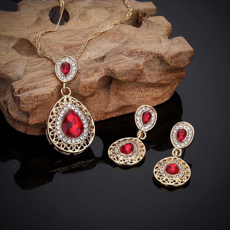 Vintage Crystal Drop Earrings and Necklace Set
