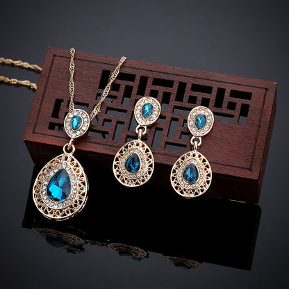 Vintage Crystal Drop Earrings and Necklace Set