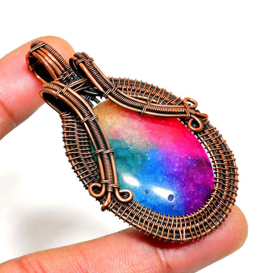 Aurora’s Embrace – Rainbow Quartz Copper Pendant