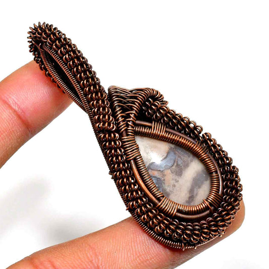 Enchanted Veil – Agate & Copper Pendant