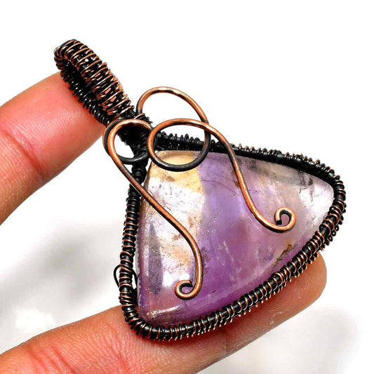 Ezra’s Veil – Oxidized Copper Amethyst Pendant