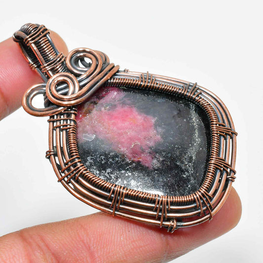 Gaia’s Embrace – Copper Crystal Pendant