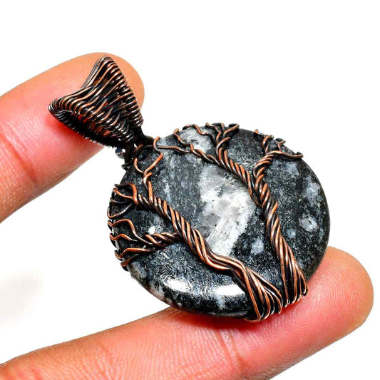 Forest Embrace – Oxidized Copper Tree of Life Pendant