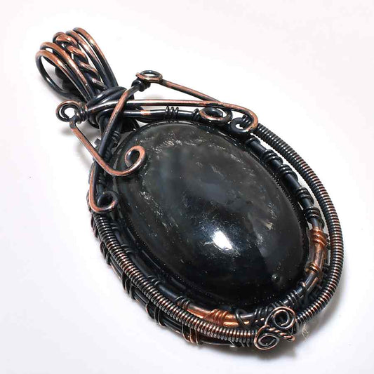Nature’s Embrace – Obsidian Copper Pendant