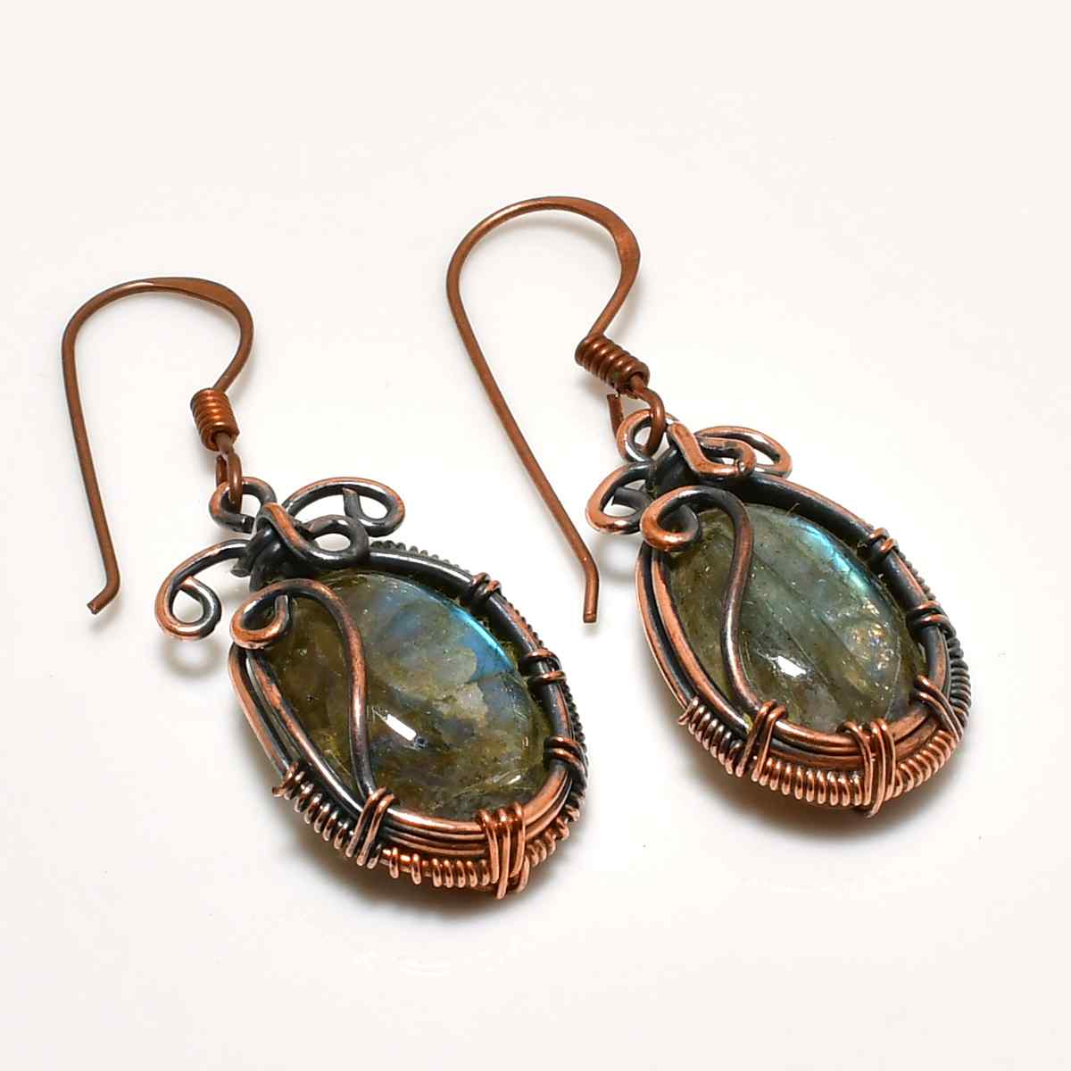 Aurora’s Radiance – Labradorite Copper Earrings