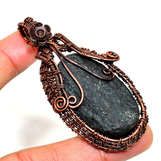 Obsidian Aura – Oxidized Copper Pendant