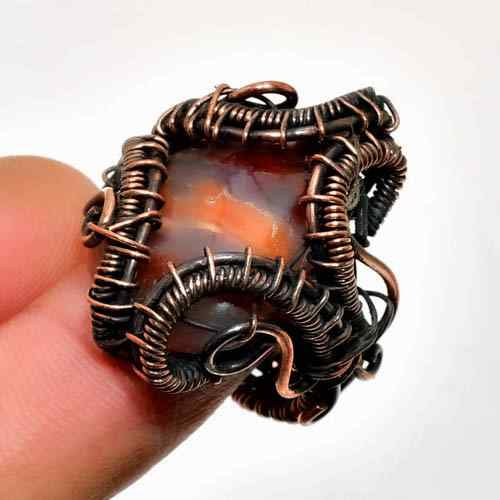 Ember’s Embrace – Oxidized Copper & Agate Ring