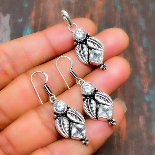 Sylvan Grace – Silver Leaf Jewelry Set