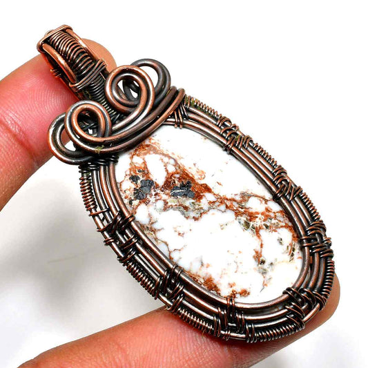 Ember’s Embrace – Earthstone & Copper Pendant