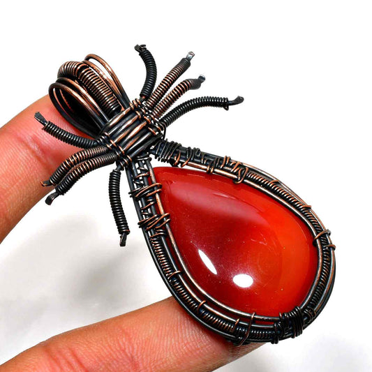 Ember’s Embrace – Carnelian Copper Pendant