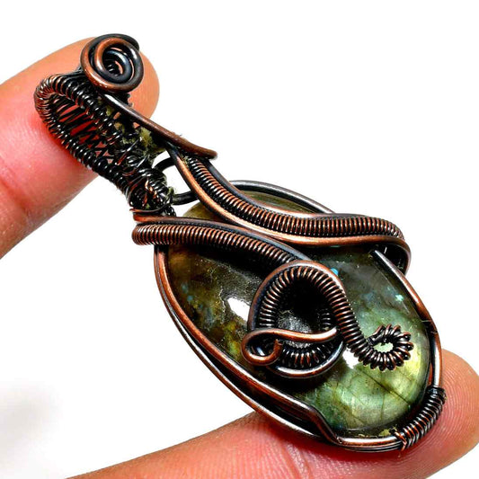 Aurora’s Shield – Labradorite Copper Pendant