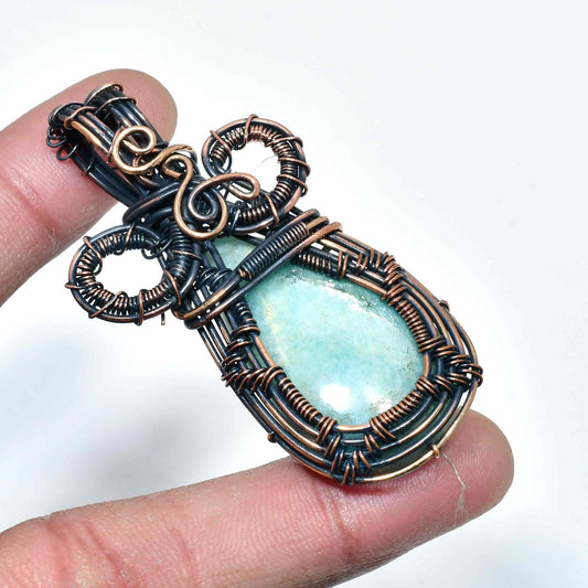 Serenity’s Echo – Aquamarine Wire-Wrapped Pendant