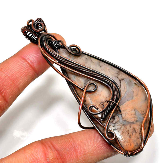 Terra’s Embrace – Agate & Copper Pendant
