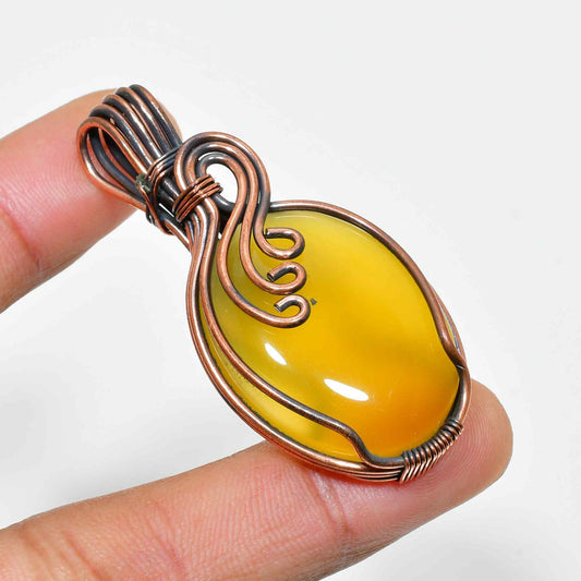 Ember’s Aura – Amber Copper Pendant