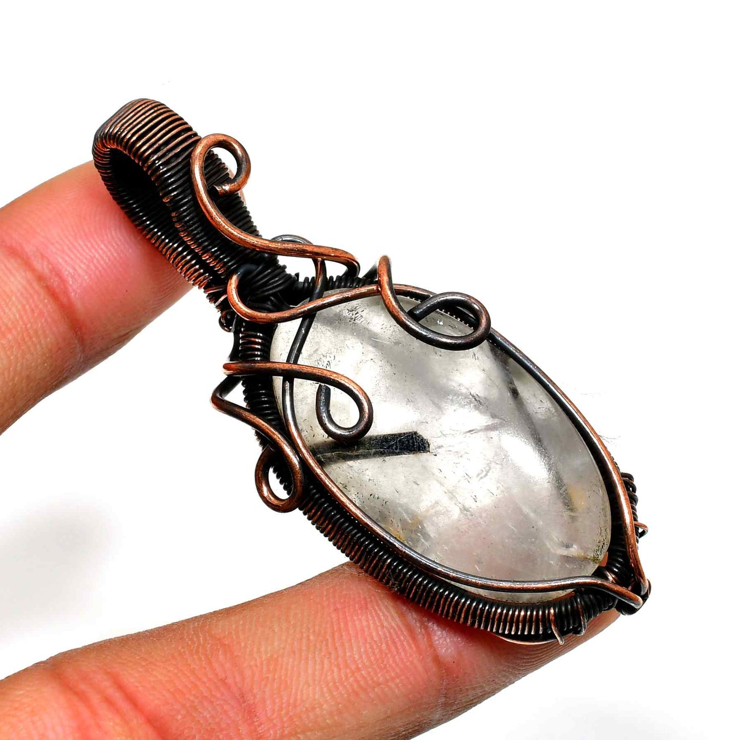 Whispers of Light – Quartz & Copper Aura Pendant