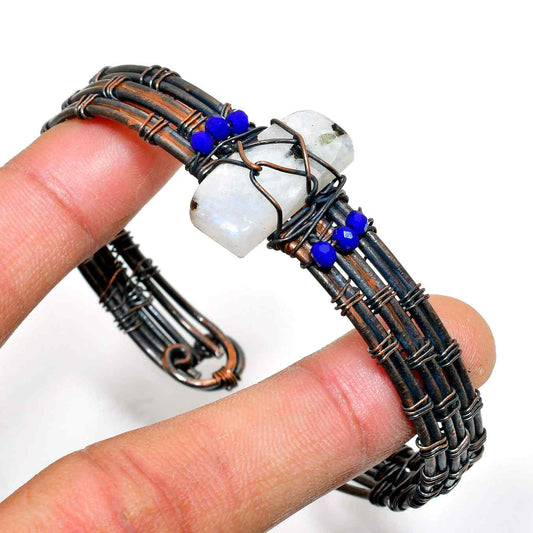 Lunar Harmony – Moonstone & Lapis Lazuli Copper Bracelet