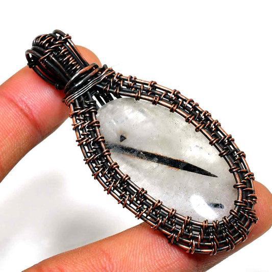 Ethereal Clarity – Copper-Wrapped Quartz Pendant