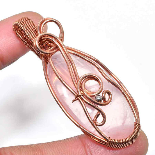 Serenity’s Embrace – Rose Quartz Copper Pendant