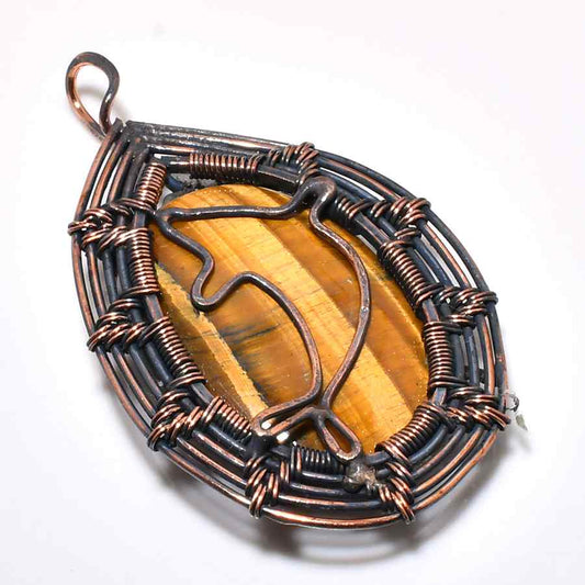 Radiant Guardian – Tiger’s Eye Copper Pendant