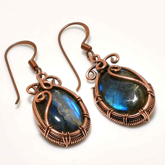 Mystic Glow – Labradorite & Copper Earrings