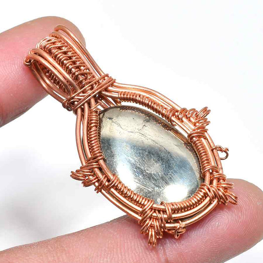 Ezra’s Veil – Raw Stone & Oxidized Copper Pendant