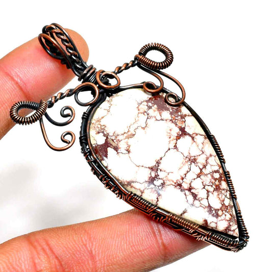 Terra’s Embrace – Earthstone Copper Pendant
