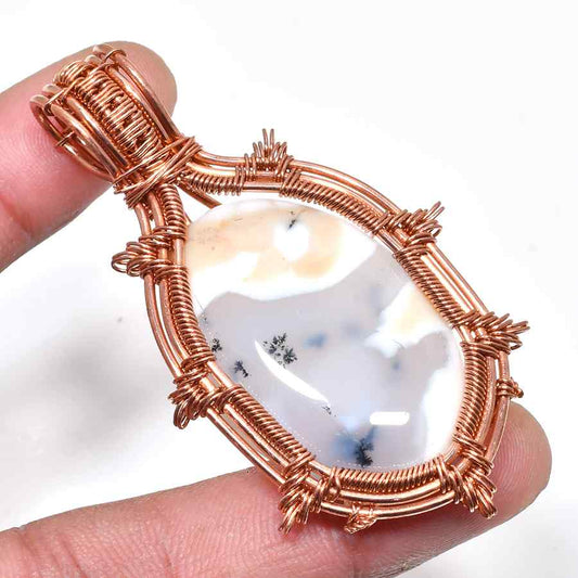 Tide’s Whisper – Copper-Wrapped Ocean Agate