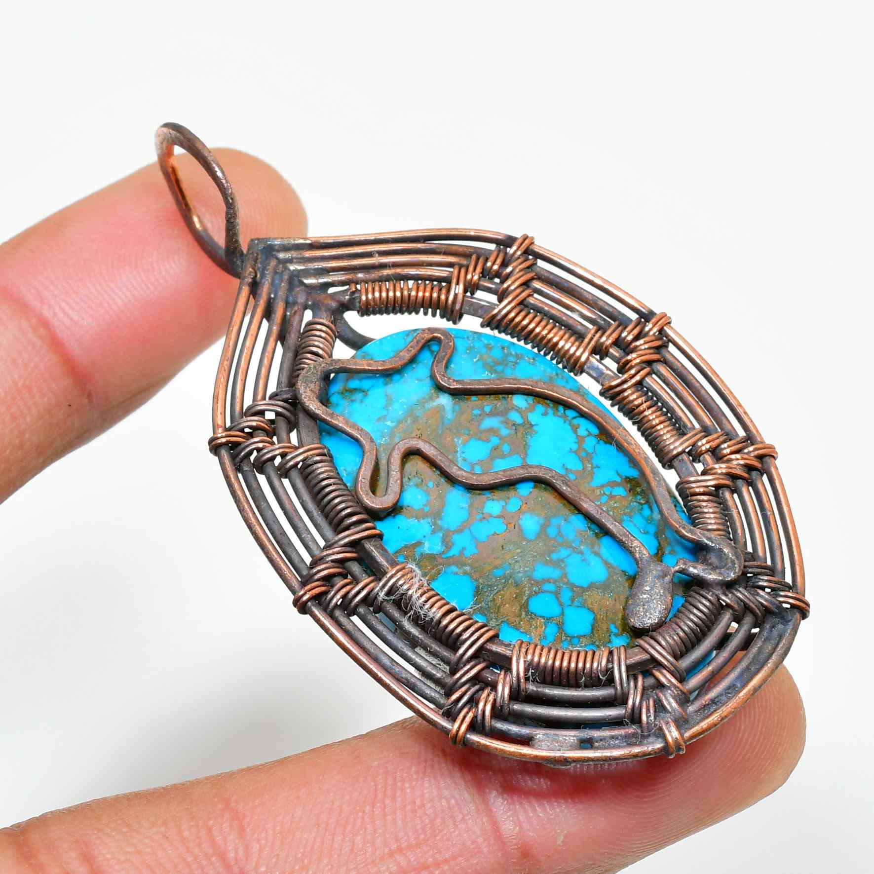 Petra’s Embrace – Turquoise Copper Pendant