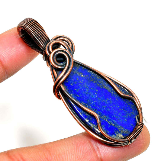 Selene’s Dream – Lapis Lazuli Copper Dreamcatcher Pendant