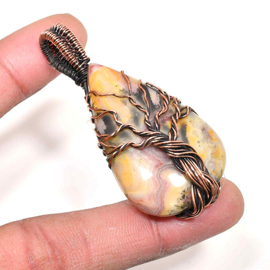 Gaia’s Embrace – Agate & Copper Pendant