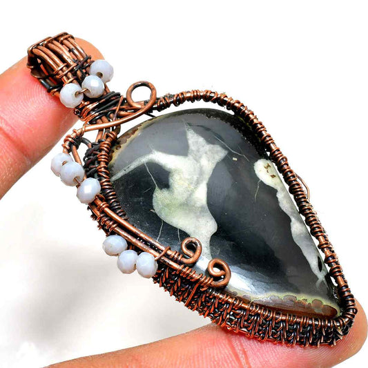 Gaia’s Embrace – Agate & Copper Pendant
