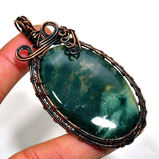Gaia’s Embrace – Moss Agate Copper Pendant
