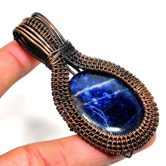 Serenity’s Whisper – Lapis Lazuli Wire Pendant
