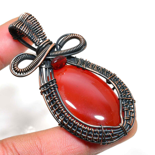 Ember’s Embrace – Carnelian Copper Pendant