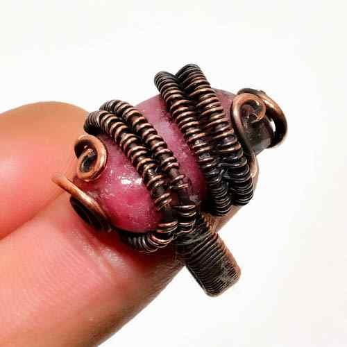 Serenity’s Embrace – Rose Quartz Copper Ring
