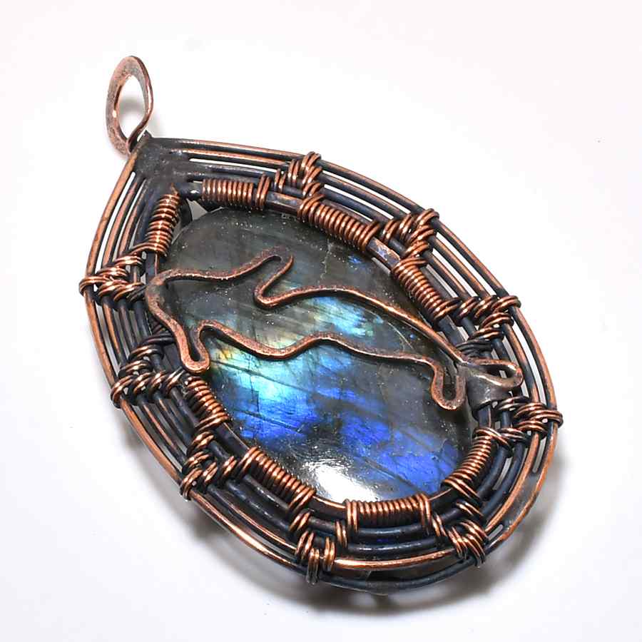 Lunar Radiance – Copper & Labradorite Pendant