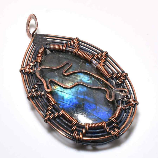 Lunar Radiance – Copper & Labradorite Pendant
