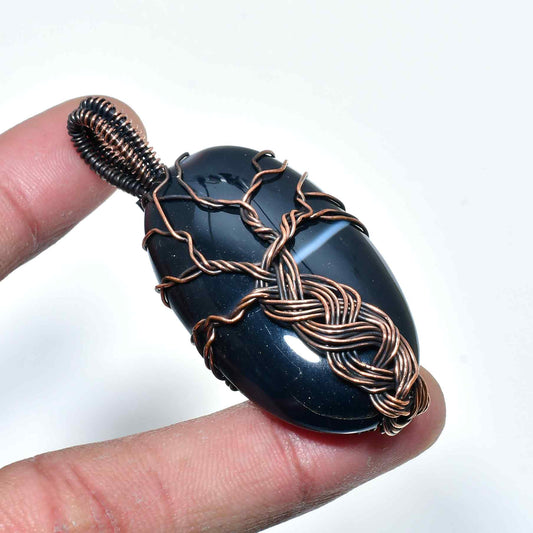 Ember’s Embrace – Obsidian & Oxidized Copper Pendant