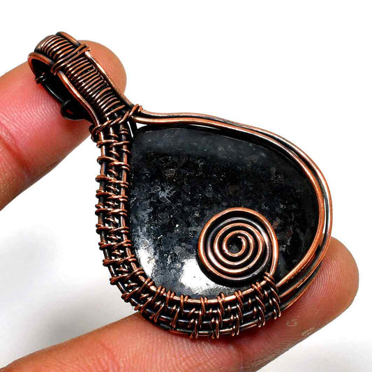 Earth’s Embrace – Black Onyx & Copper Pendant