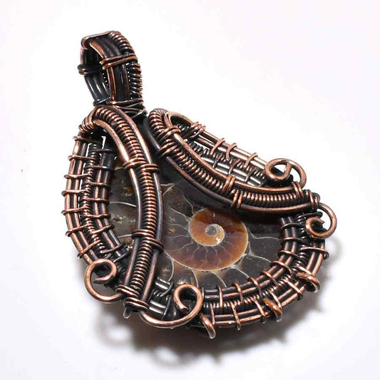 Aurora’s Spiral – Natural Ammonite & Oxidized Copper Pendant