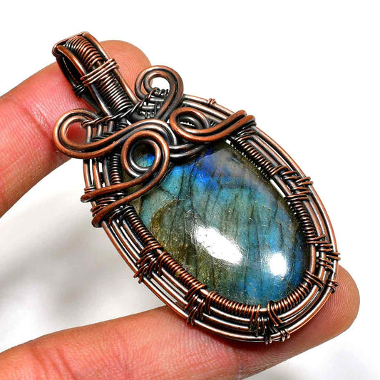 Aurora’s Shield – Labradorite Copper Pendant