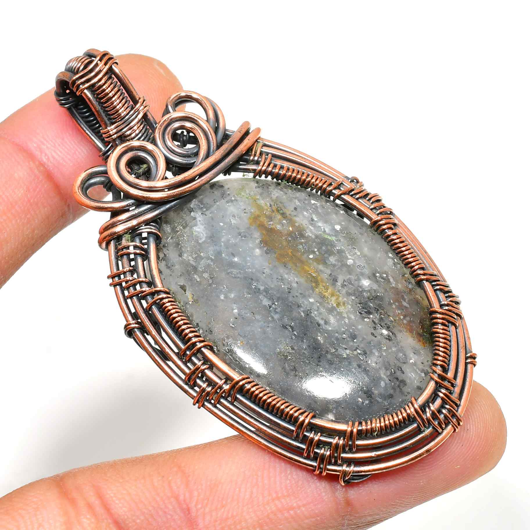 Grounded Grace – Gray Agate Copper Pendant