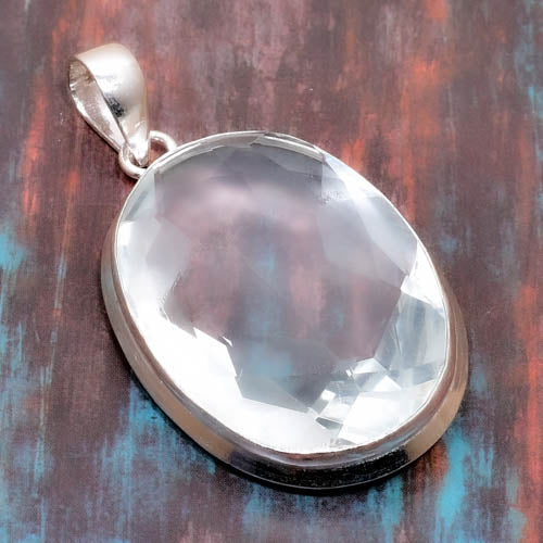 Aurora’s Clarity – Sterling Silver Clear Quartz Pendant