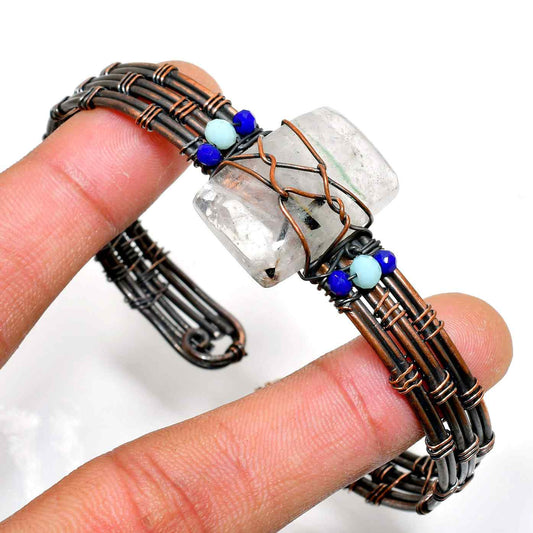 Radiant Spirit – Quartz & Copper Harmony Bracelet