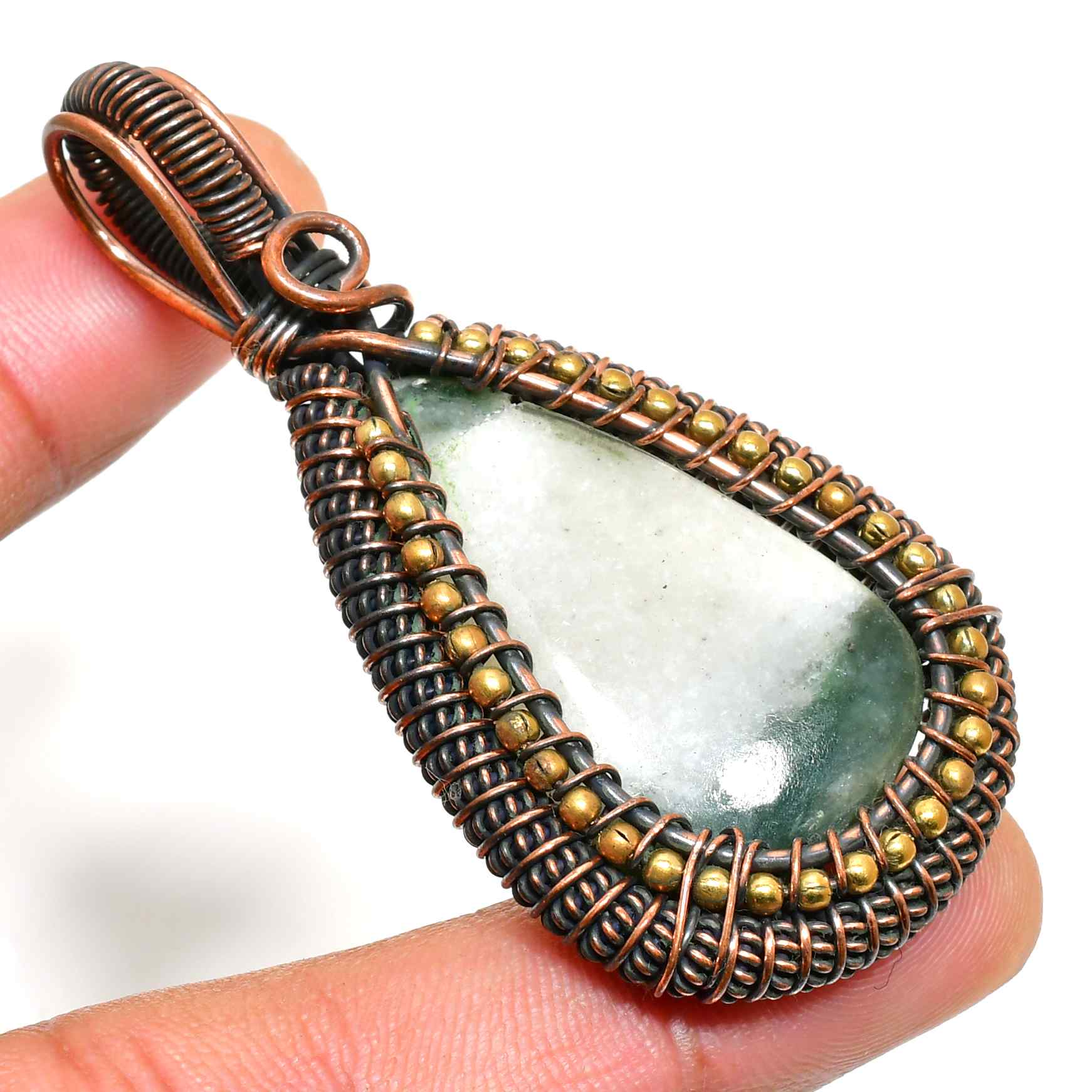 Aurora’s Embrace – Green Aventurine Copper Pendant