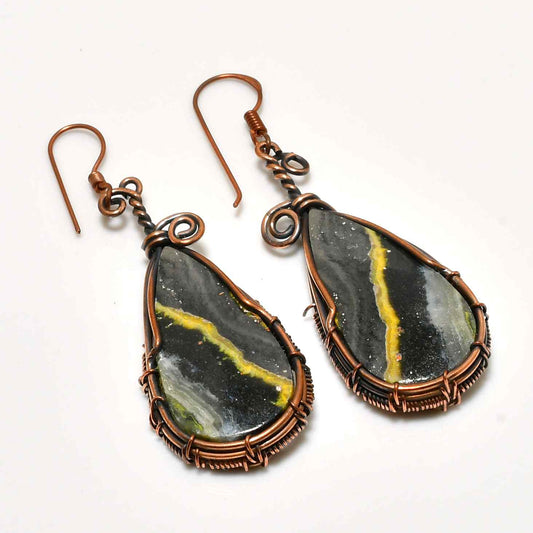 Midnight Vein – Onyx & Copper Earrings