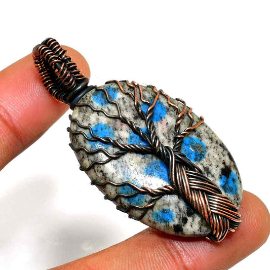 Nature’s Embrace – Copper-Wrapped Earthstone Pendant