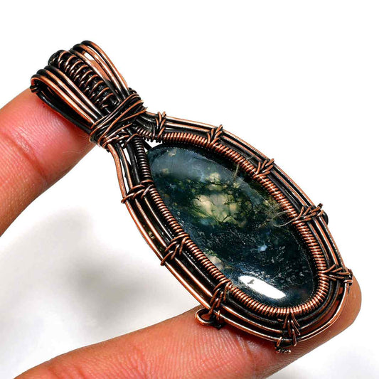 Ezra’s Veil – Black Stone & Copper Pendant
