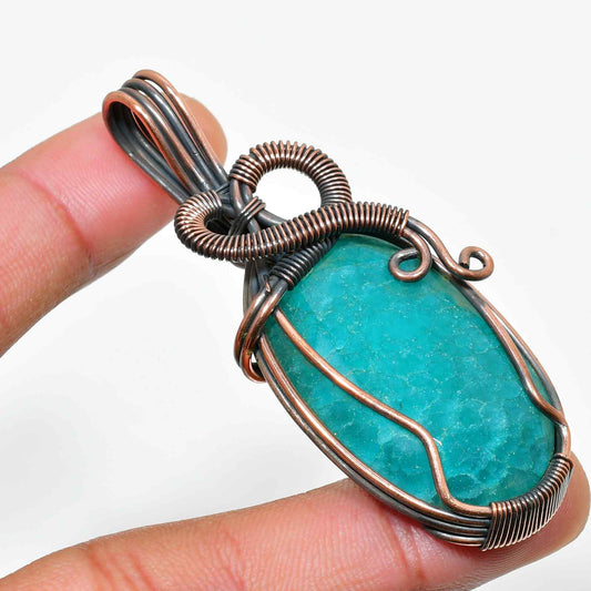 Ocean’s Whisper – Aquamarine Copper Pendant