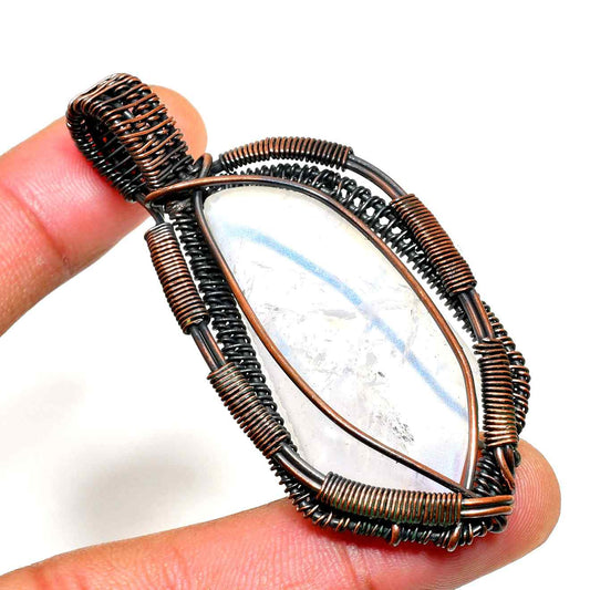 Luna’s Embrace – Antique Copper Moonstone Pendant